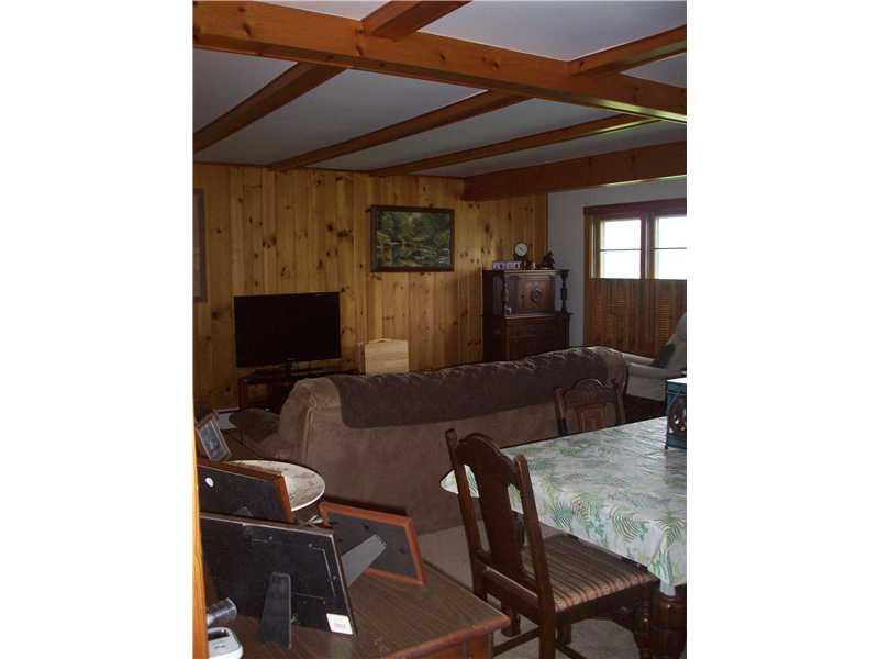 1241 State Rte 1042 Rural Valley, PA 16249 - Photo 6 of 25 Living Room.