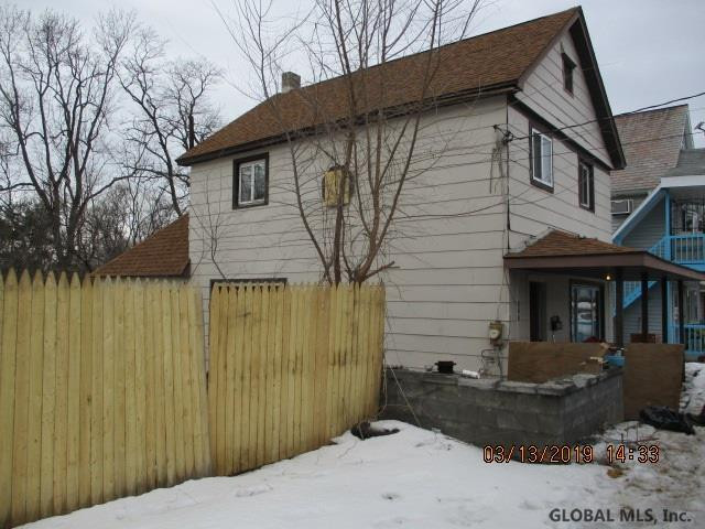 368 Twelfth Street Schenectady, NY 12306 - Photo 2 of 12 Photo 2