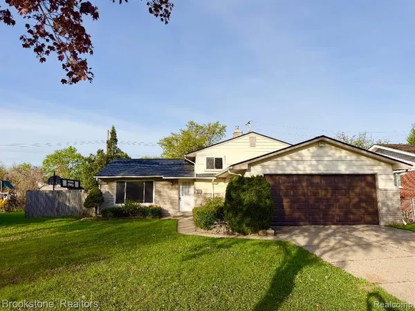 $2,500 | 8912 Ardel Drive, Sterling Heights, MI 48314
