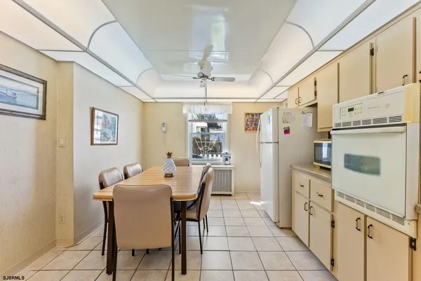 $999,000 | 8001 Winchester Road, Margate City, NJ 08402