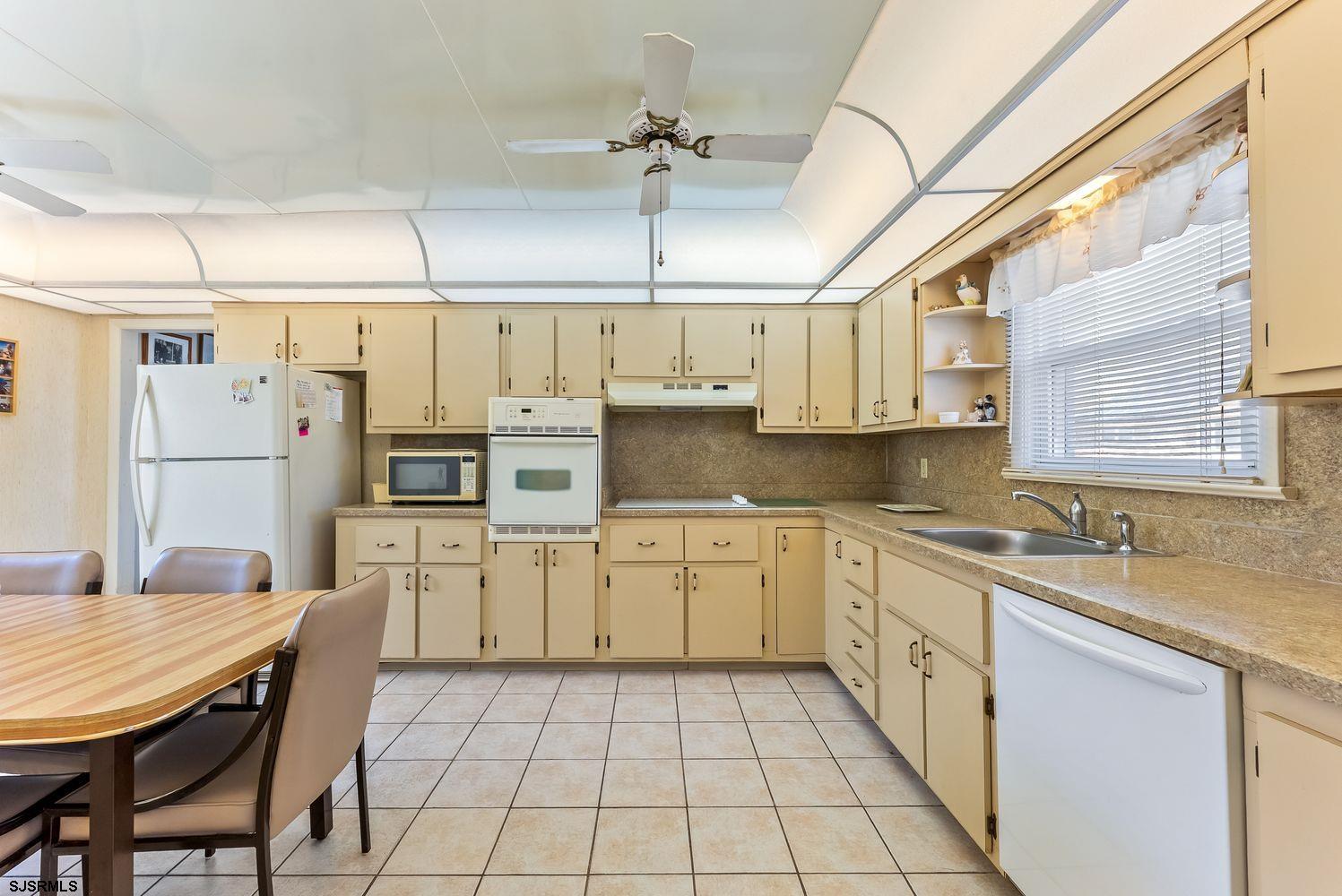 8001 Winchester Road Margate City, NJ 08402 - Photo 15 of 45