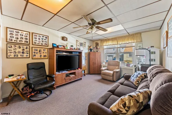 $999,000 | 8001 Winchester Road, Margate City, NJ 08402