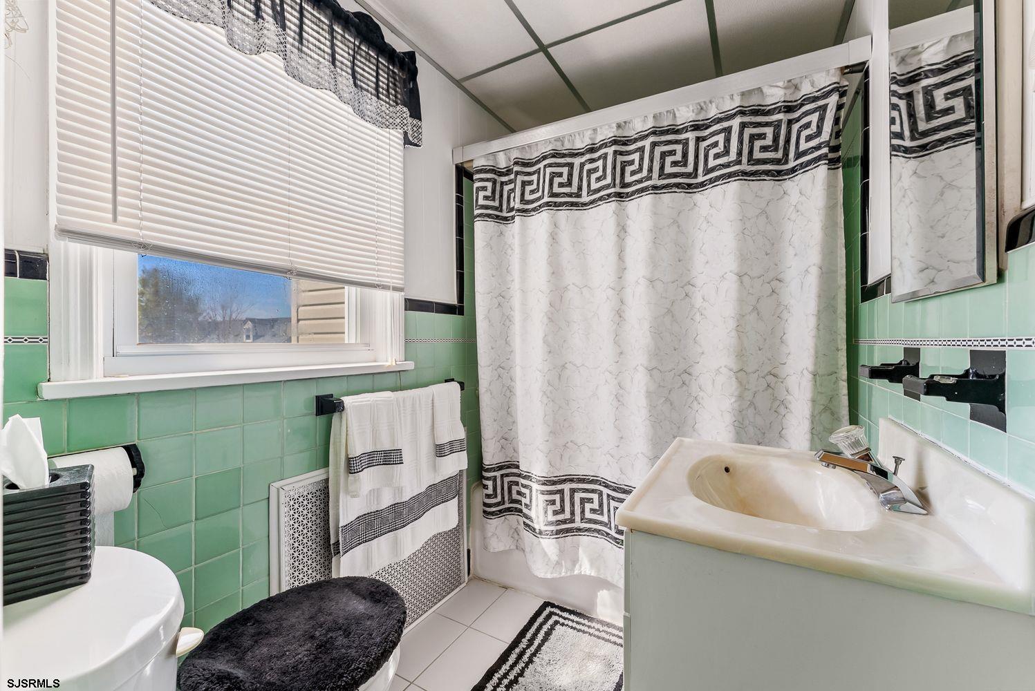 8001 Winchester Road Margate City, NJ 08402 - Photo 29 of 45