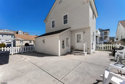 a view of a house with a patio