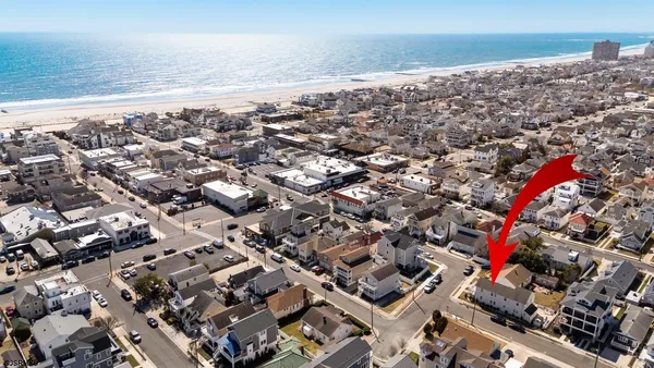 $999,000 | 8001 Winchester Road, Margate City, NJ 08402