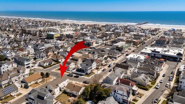 $999,000 | 8001 Winchester Road, Margate City, NJ 08402