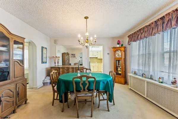 $999,000 | 8001 Winchester Road, Margate City, NJ 08402