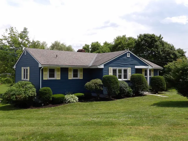 $340,000 | 18 Piedmont Drive, Rutland, VT 05701