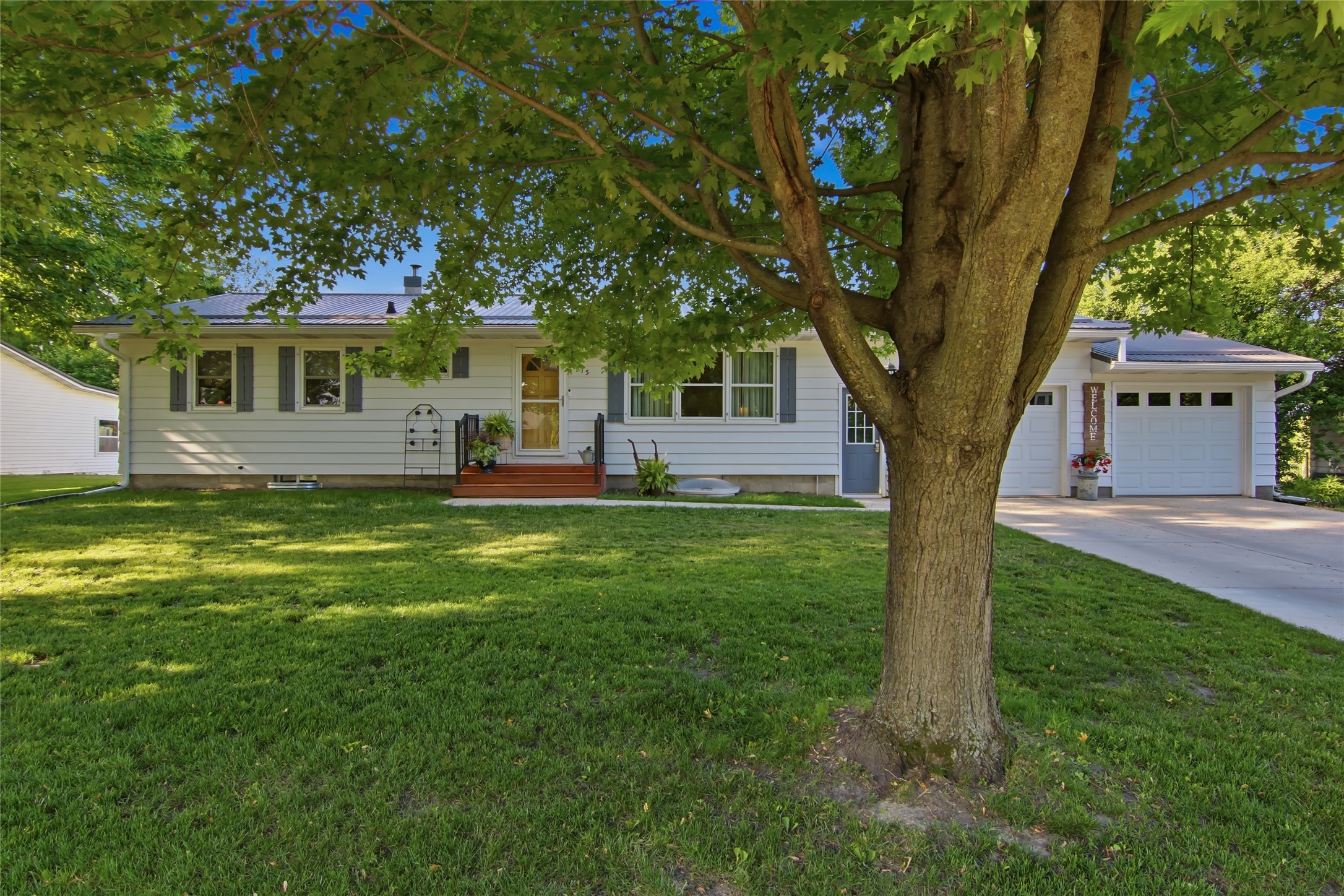 315 Baldwin Street Augusta, WI 54722 - Photo 1 of 38