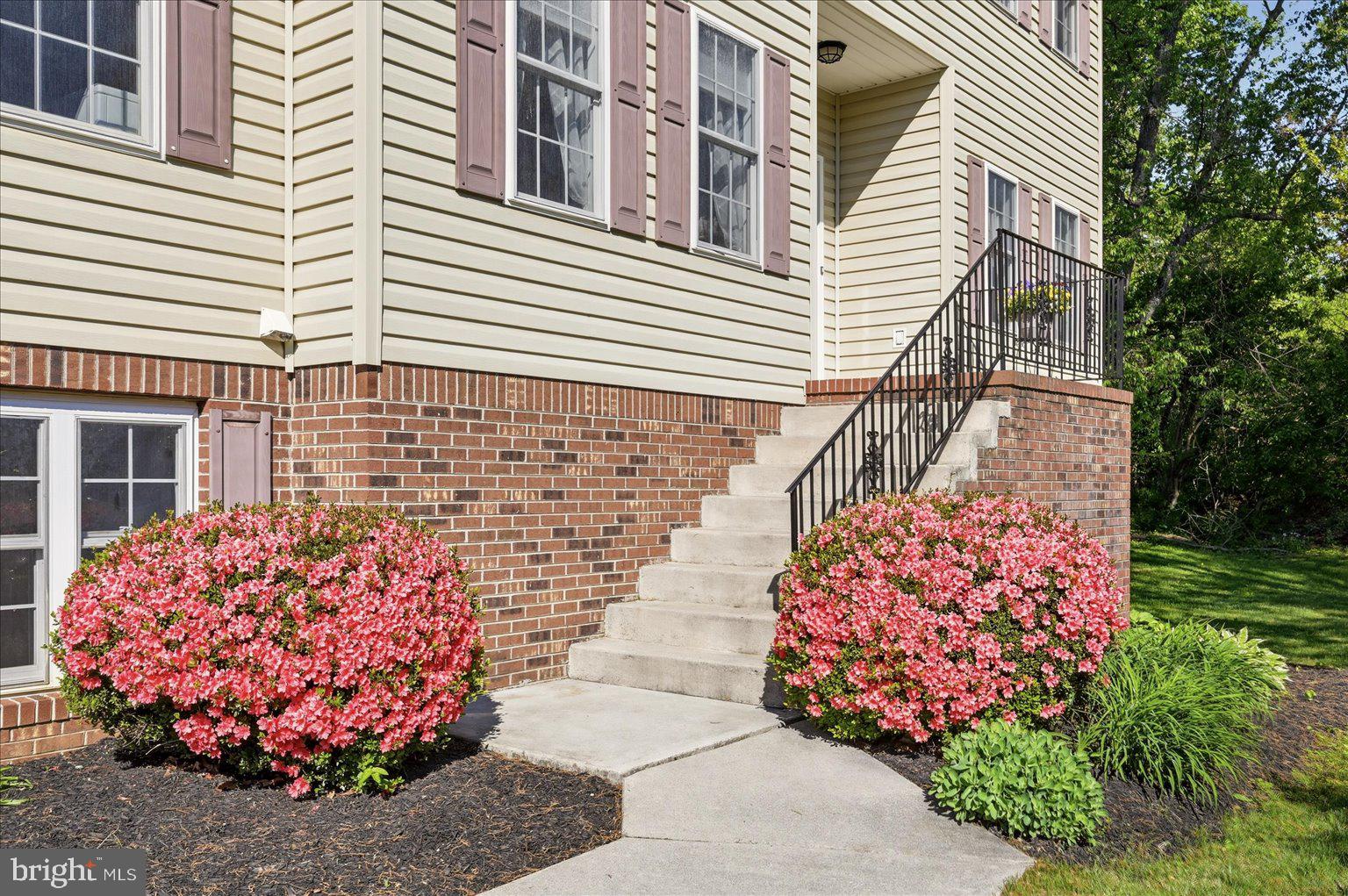 155 Bunchberry Ridge Court Stephens City, VA 22655 - Photo 2 of 71