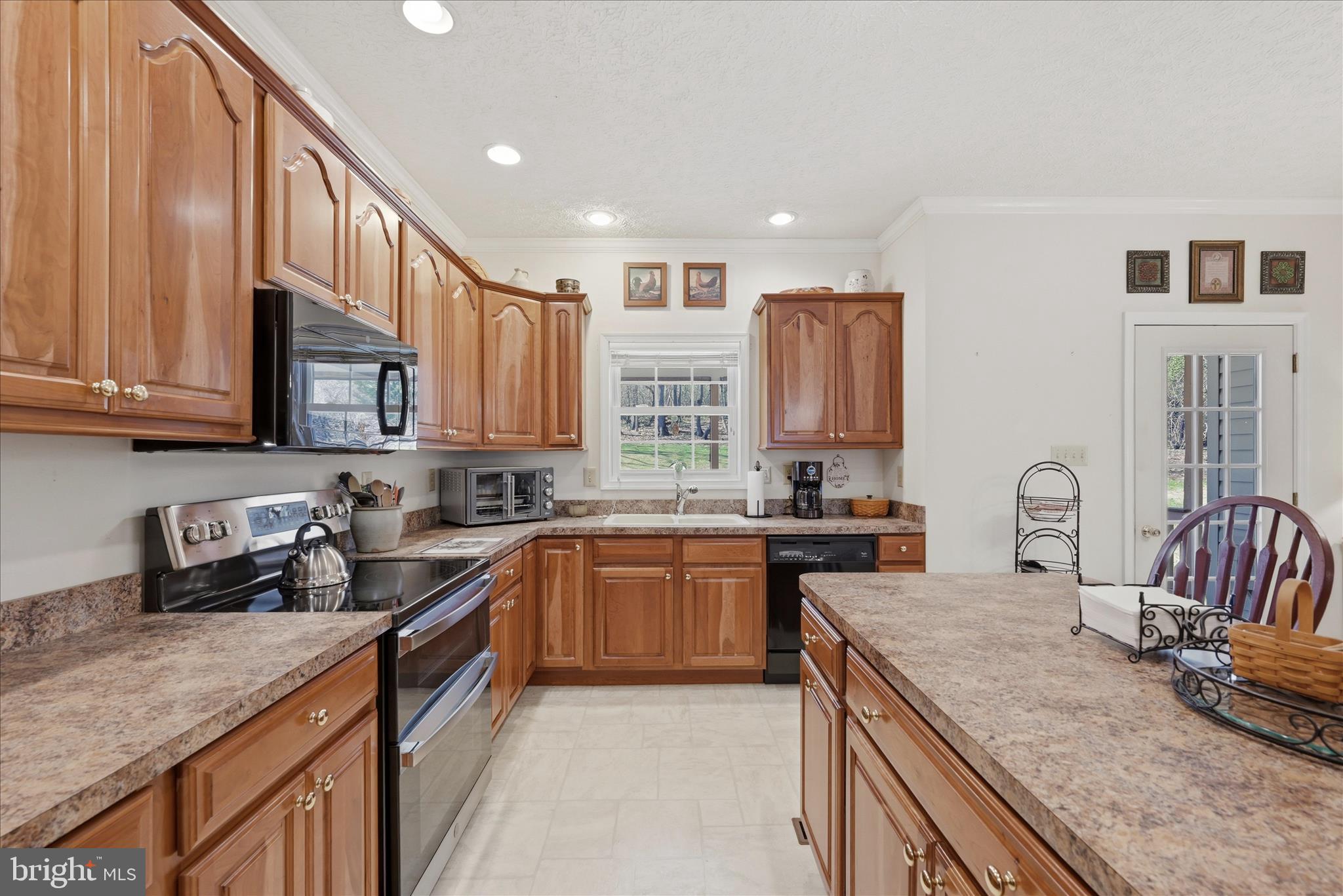 155 Bunchberry Ridge Court Stephens City, VA 22655 - Photo 26 of 71 Kitchen
