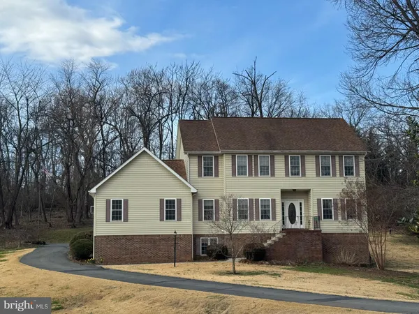 $799,500 | 155 Bunchberry Ridge Court, Stephens City, VA 22655