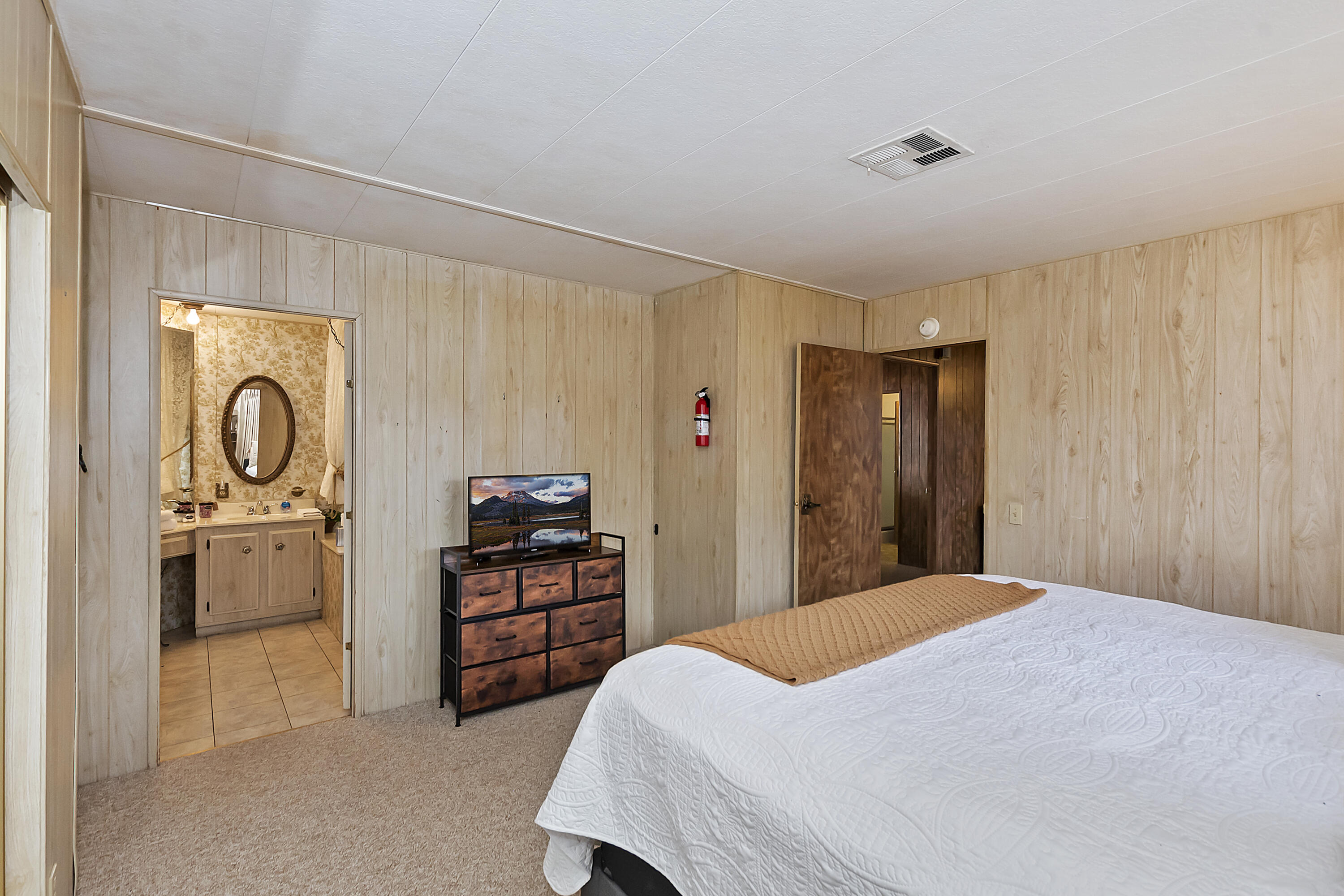 74711 Dillon Road, Unit 339 Desert Hot Springs, CA 92241 - Photo 18 of 29 018_Master Bedroom