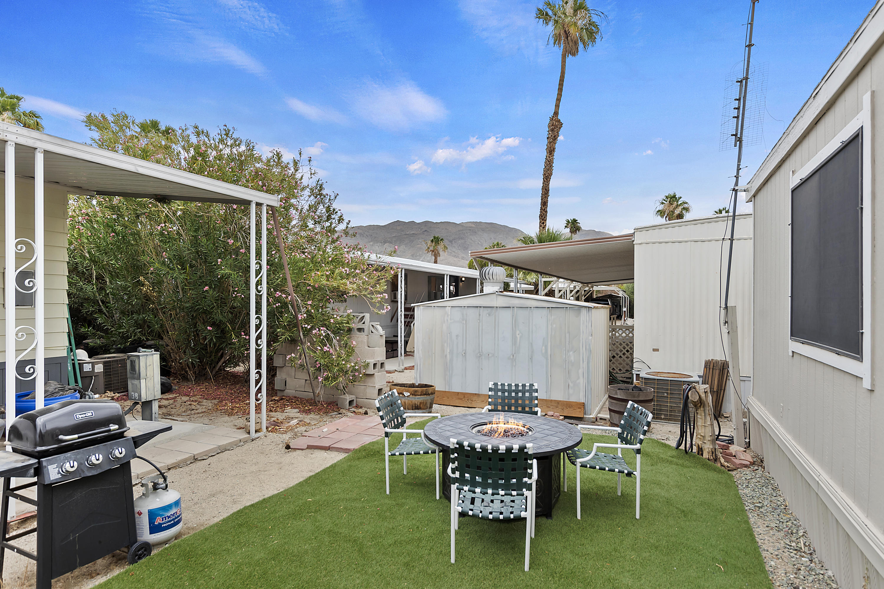 74711 Dillon Road, Unit 339 Desert Hot Springs, CA 92241 - Photo 26 of 29 026_Porch