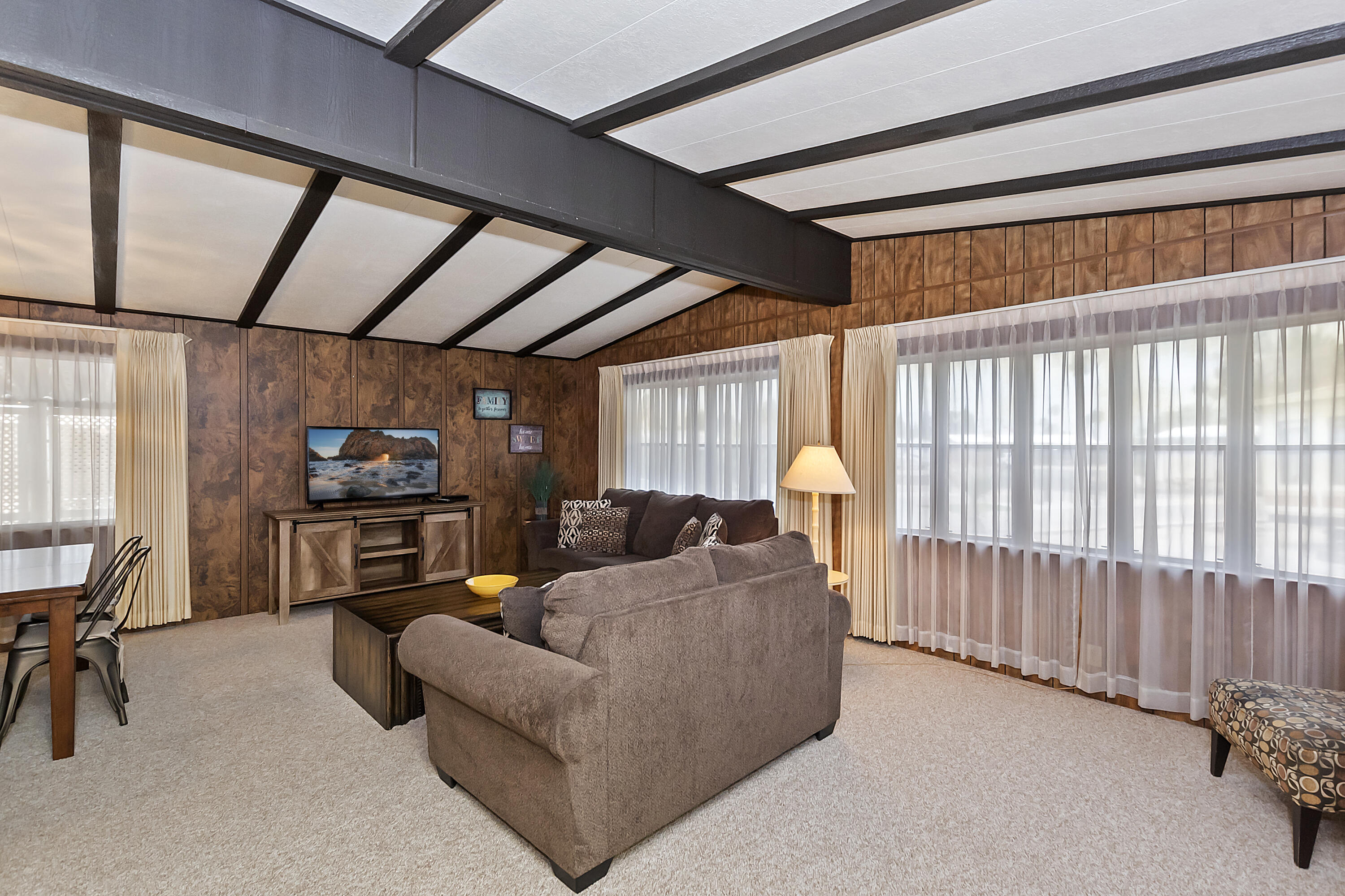 74711 Dillon Road, Unit 339 Desert Hot Springs, CA 92241 - Photo 7 of 29 005_Living Room