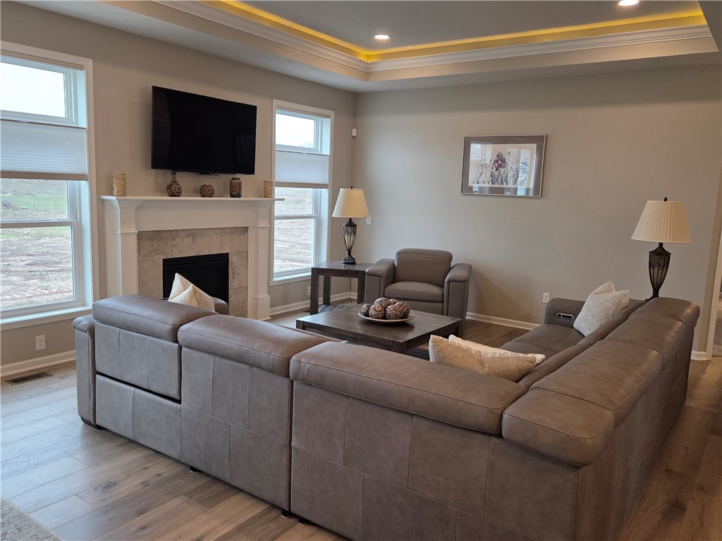 56 Post Avenue Greece, NY 14468 - Photo 9 of 18 Living Room with step ceiling