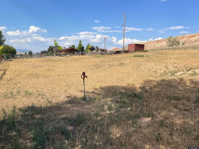 $200,000 | 41060720015800 Clendenning Street, Dubois, WY 82513