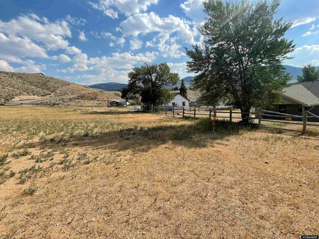 $200,000 | 41060720015800 Clendenning Street, Dubois, WY 82513