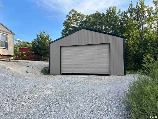 $290,000 | 5435 Hickory Ridge Road, Pomona, IL 62975