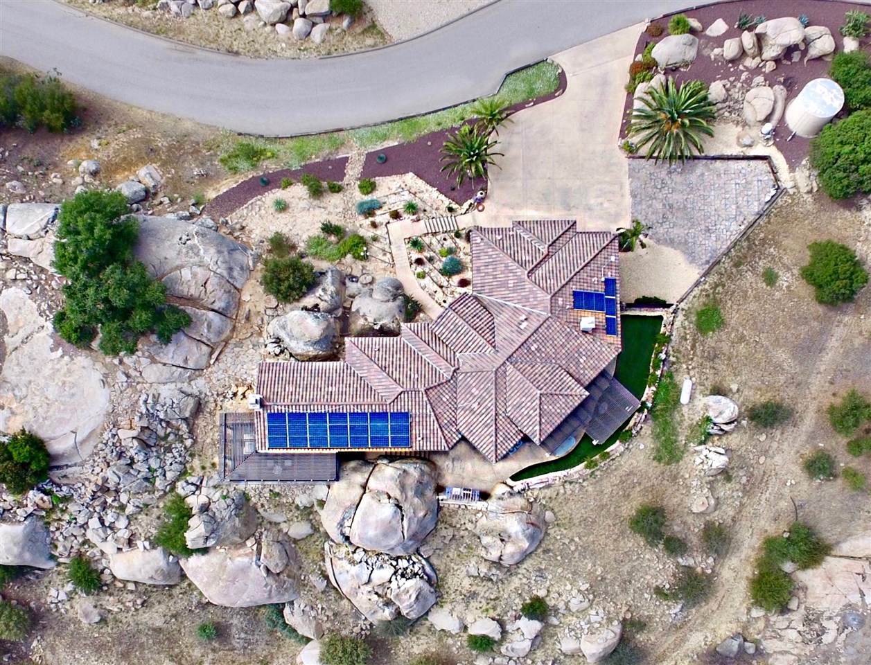 18431 Mahogany Ranch Road Ramona, CA 92065 - Photo 3 of 25 Gallery Image 3