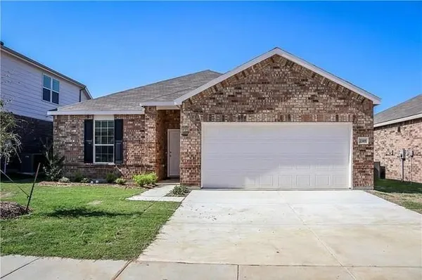 $2,250 | 2349 Old Pecos Trail, Fort Worth, TX 76131