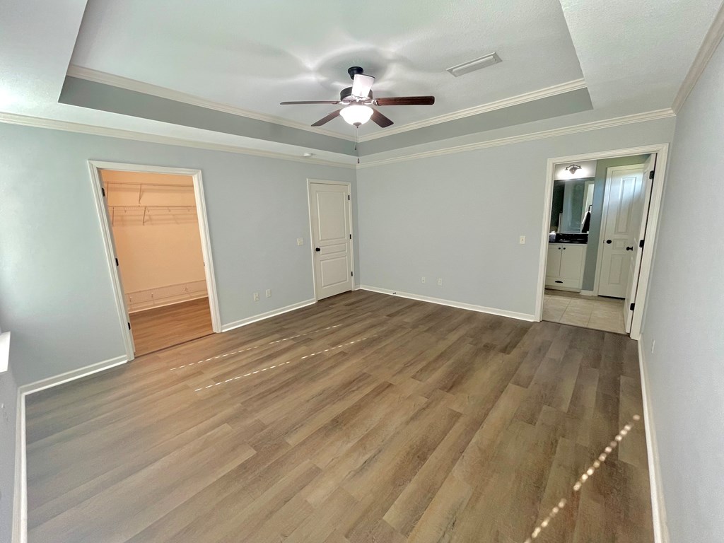 1320 Middleton Road Dothan, AL 36301 - Photo 14 of 39 Master Suite w new LVP floors