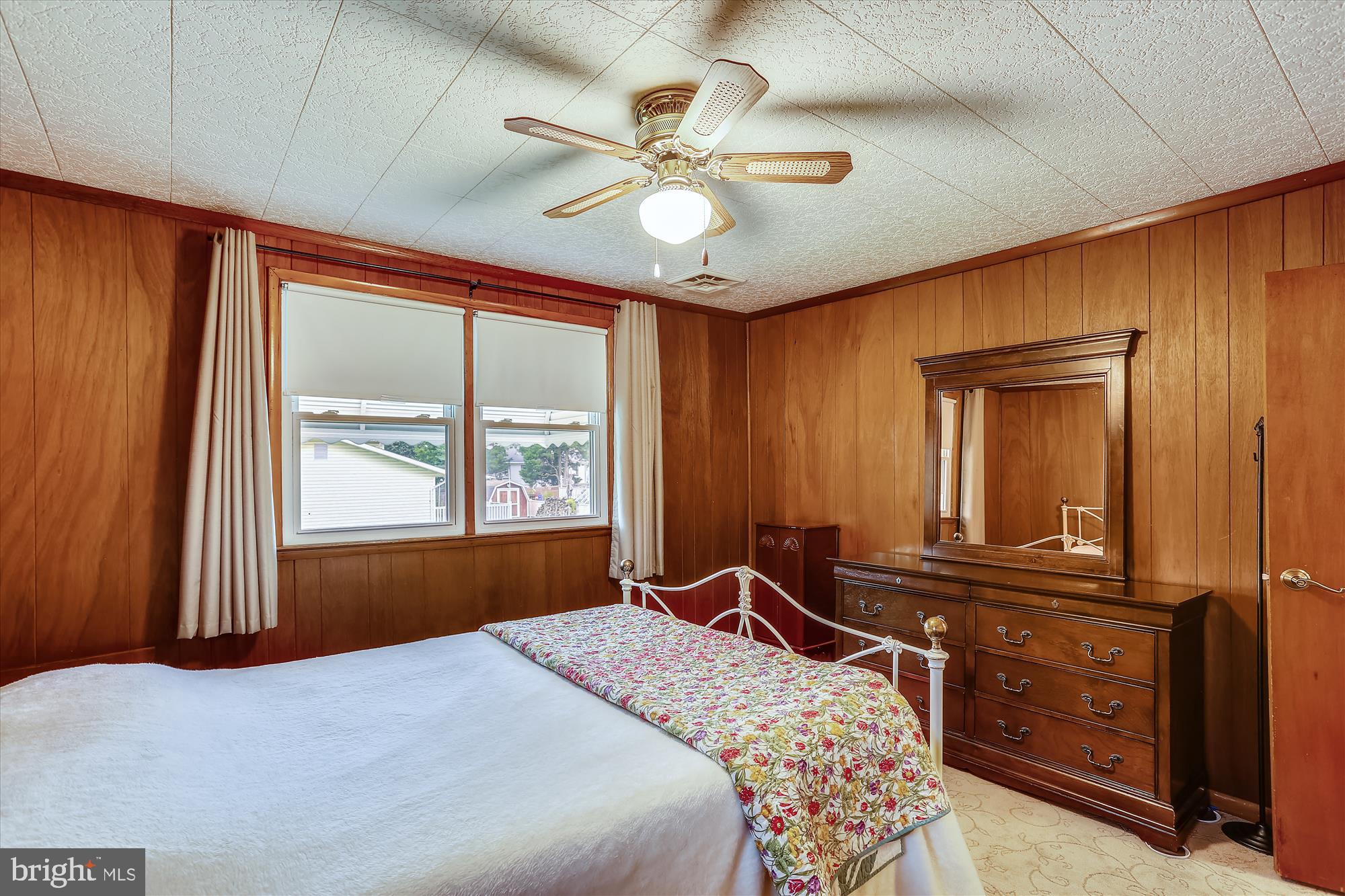 8432 Geneva Road Pasadena, MD 21122 - Photo 13 of 33 Gallery Image 13