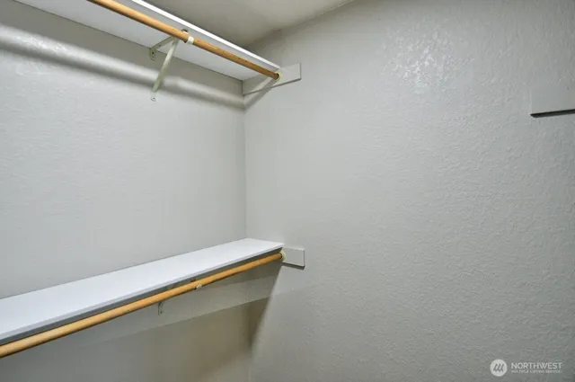 $515,000 | 6305 61st Avenue Southeast, Lacey, WA 98513