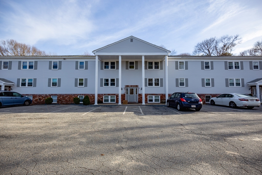 681 State Road, Unit 4 Plymouth, MA 02360 - Photo 1 of 11 Gallery Image 1