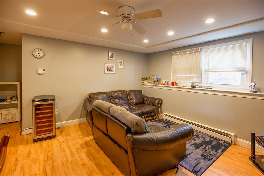 681 State Road, Unit 4 Plymouth, MA 02360 - Photo 2 of 11 Gallery Image 2