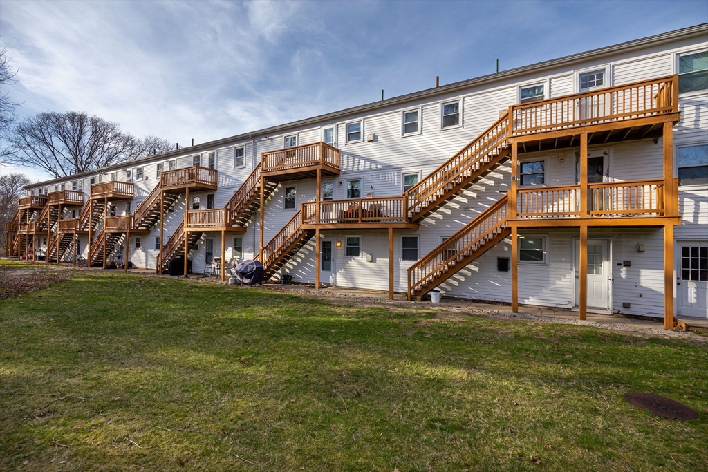 681 State Road, Unit 4 Plymouth, MA 02360 - Photo 10 of 11 Gallery Image 10