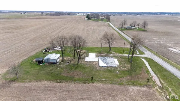 $65,000 | 1480 North 425 Street, Vandalia, IL 62471