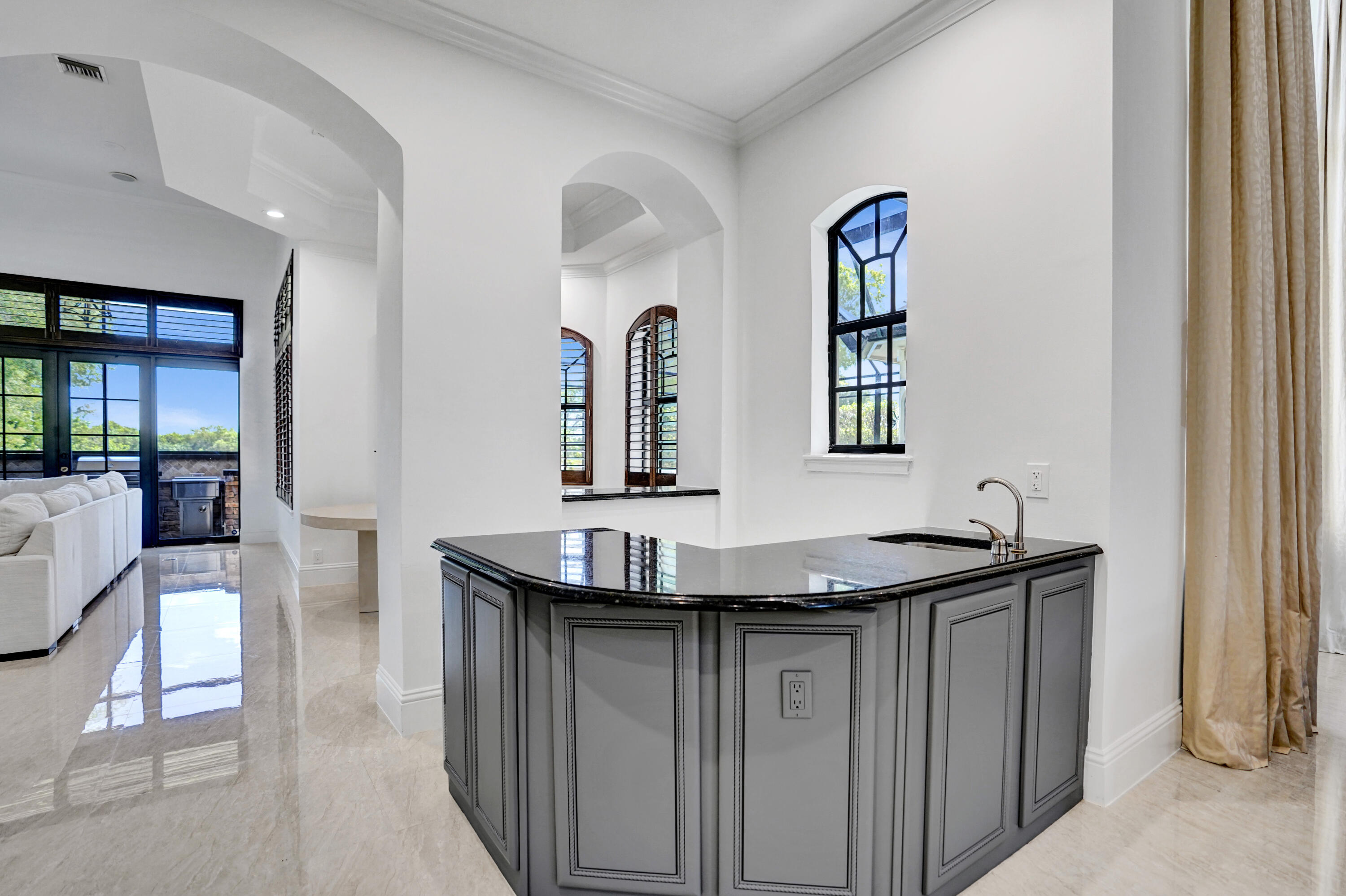 9210 Equus Circle Boynton Beach, FL 33472 - Photo 13 of 75 Bar Area