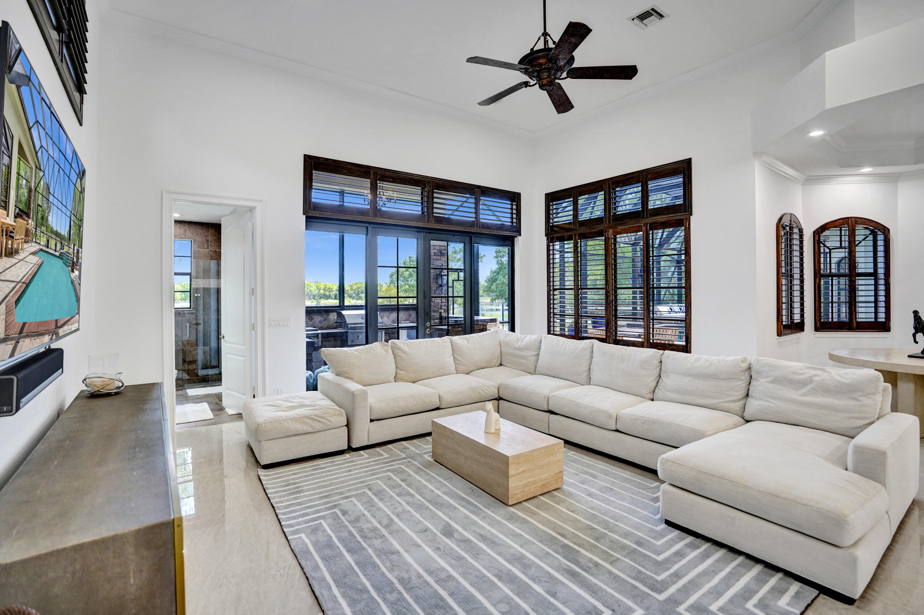 9210 Equus Circle Boynton Beach, FL 33472 - Photo 15 of 75 Living room