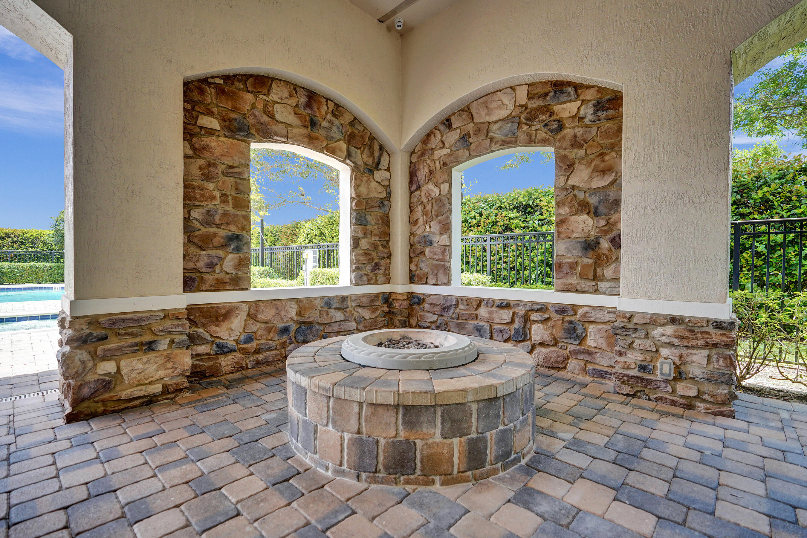 9210 Equus Circle Boynton Beach, FL 33472 - Photo 63 of 75 a bathroom with a tub a sink and a window