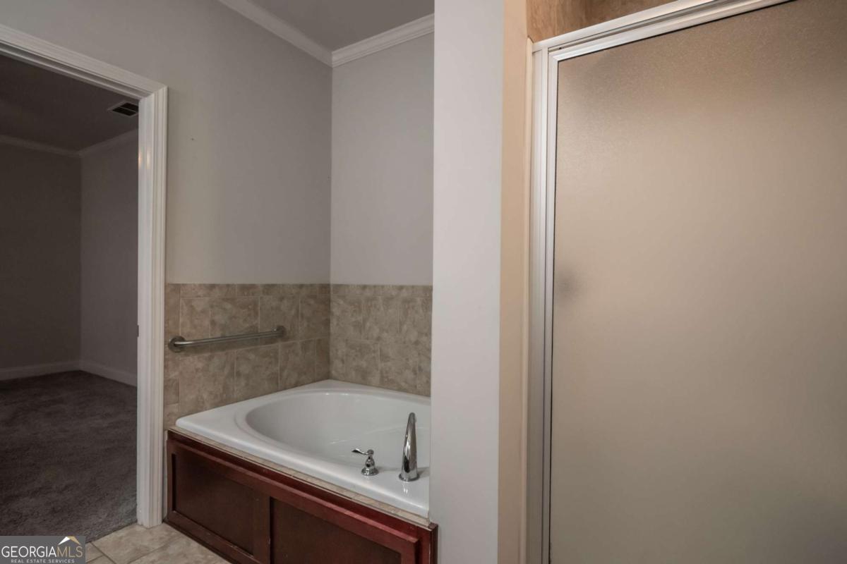 1054 Market Street Watkinsville, GA 30677 - Photo 23 of 48