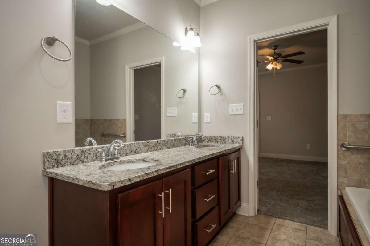 1054 Market Street Watkinsville, GA 30677 - Photo 24 of 48