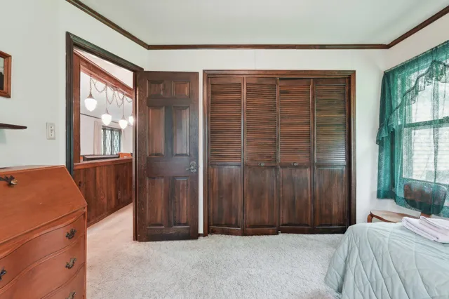 $549,900 | 954 North Dousman Road, Summit, WI 53066