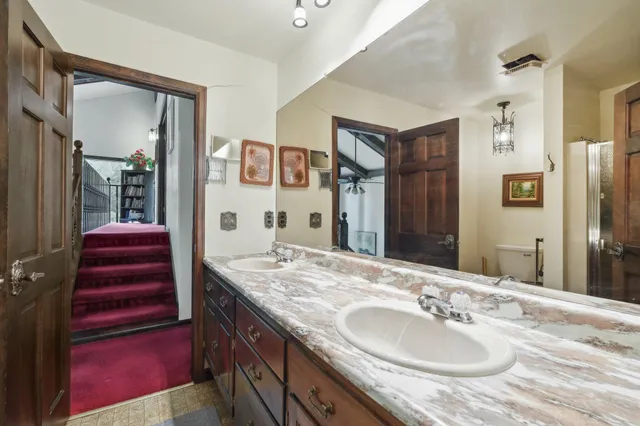 $549,900 | 954 North Dousman Road, Summit, WI 53066