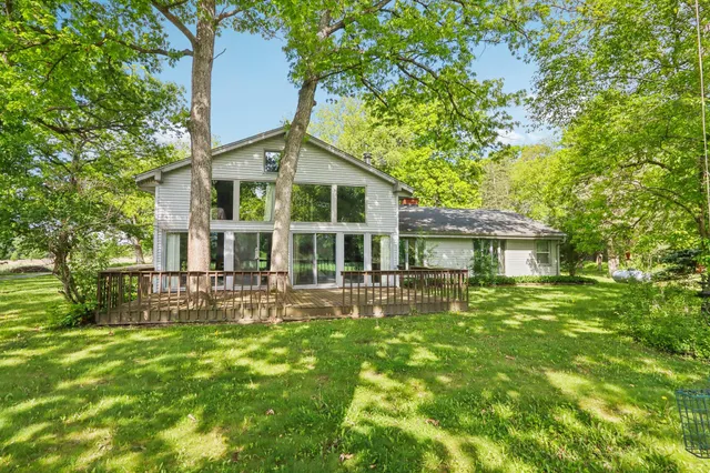 $549,900 | 954 North Dousman Road, Summit, WI 53066