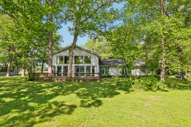 $549,900 | 954 North Dousman Road, Summit, WI 53066