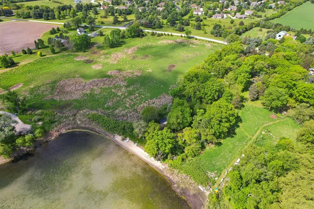 $549,900 | 954 North Dousman Road, Summit, WI 53066