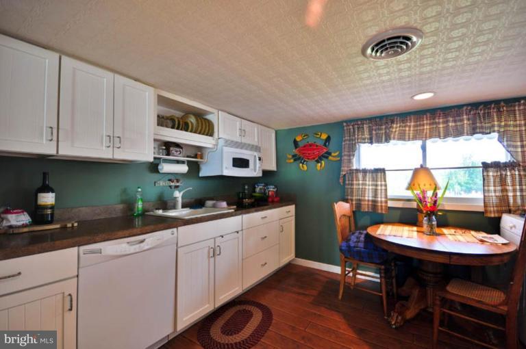 3518 Green Point Road East New Market, MD 21631 - Photo 19 of 21 Kitchen