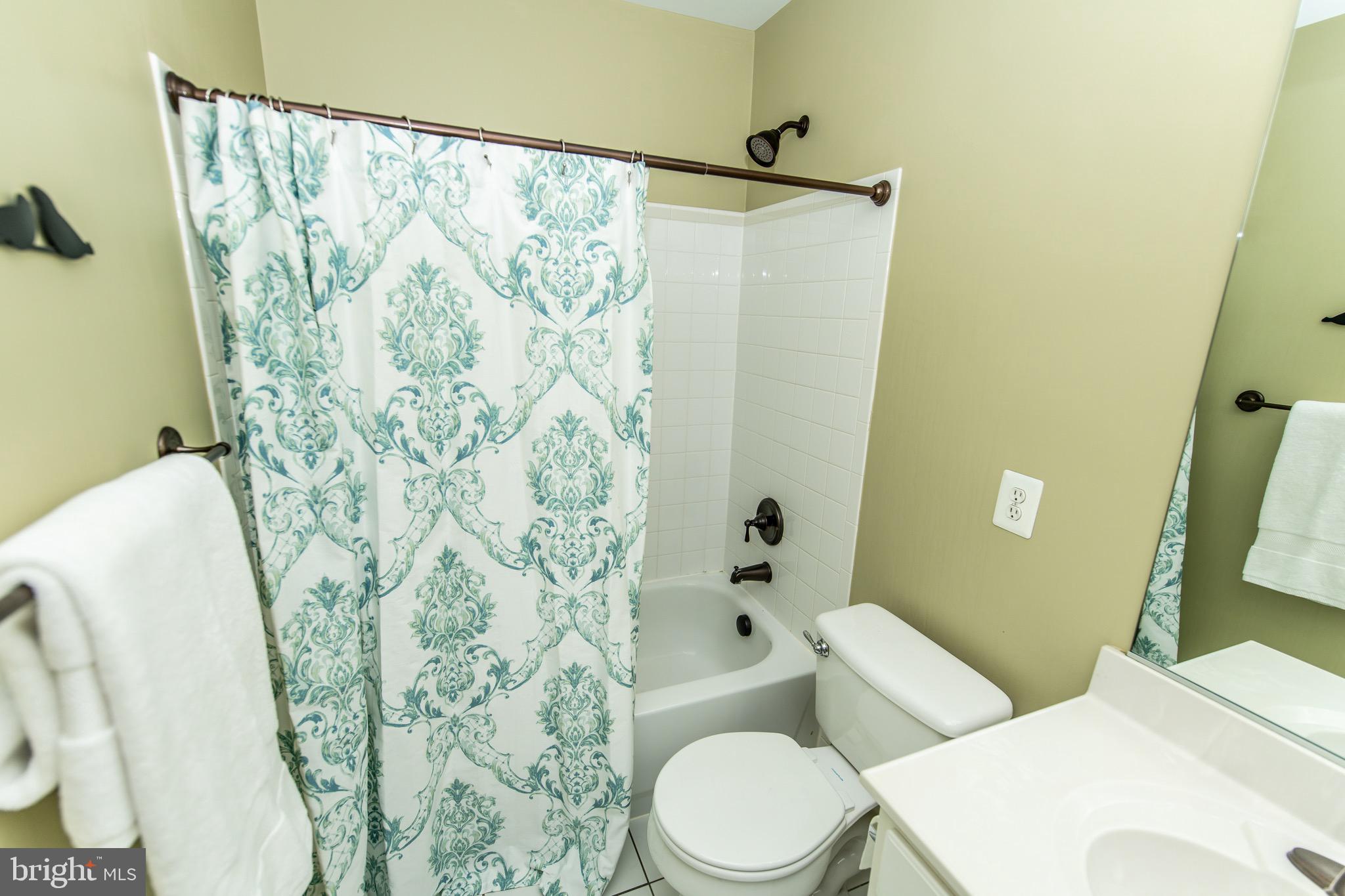 2109 Clark Place Silver Spring, MD 20910 - Photo 23 of 49 Primary Suite