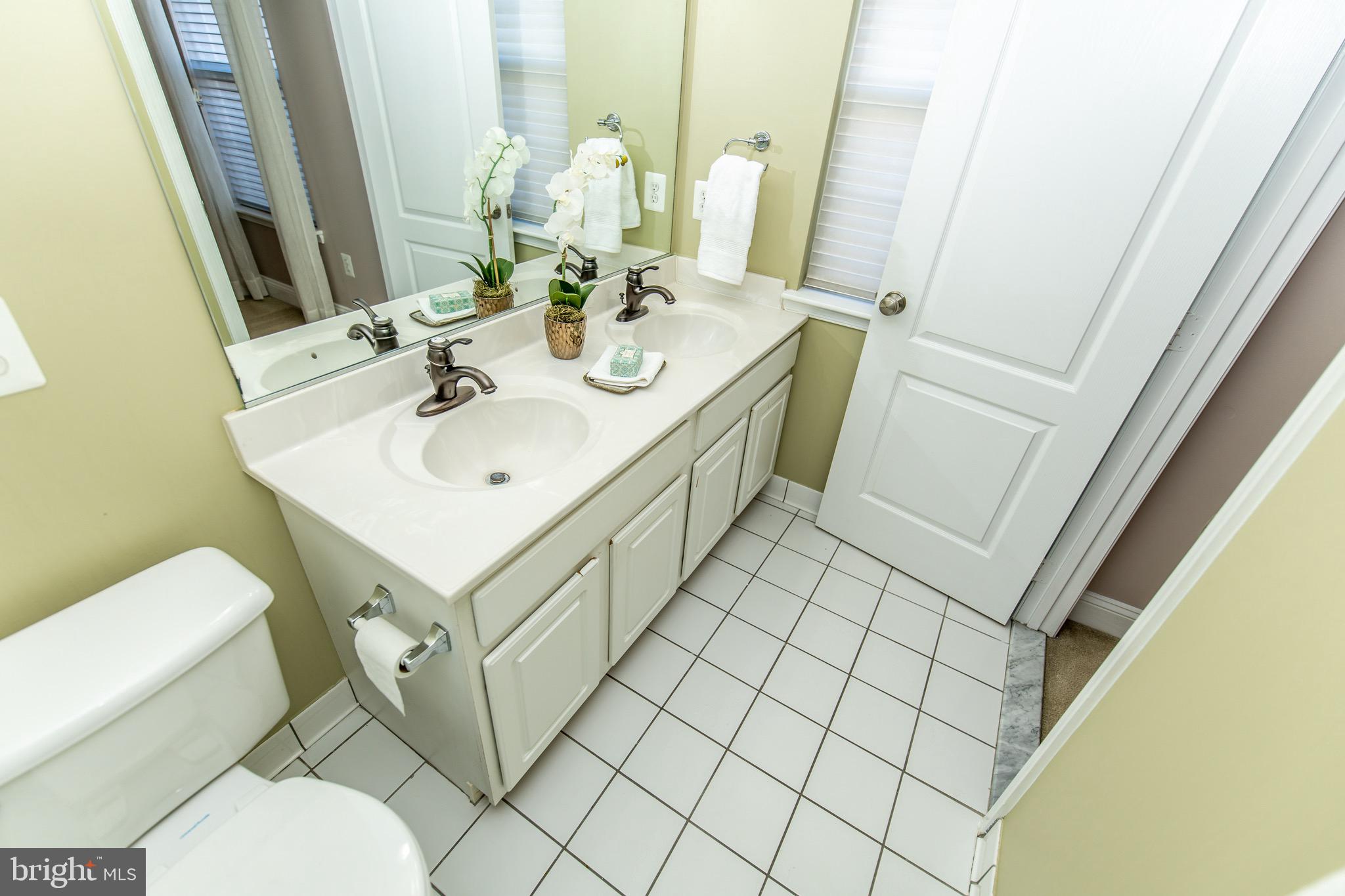 2109 Clark Place Silver Spring, MD 20910 - Photo 24 of 49 Primary Suite