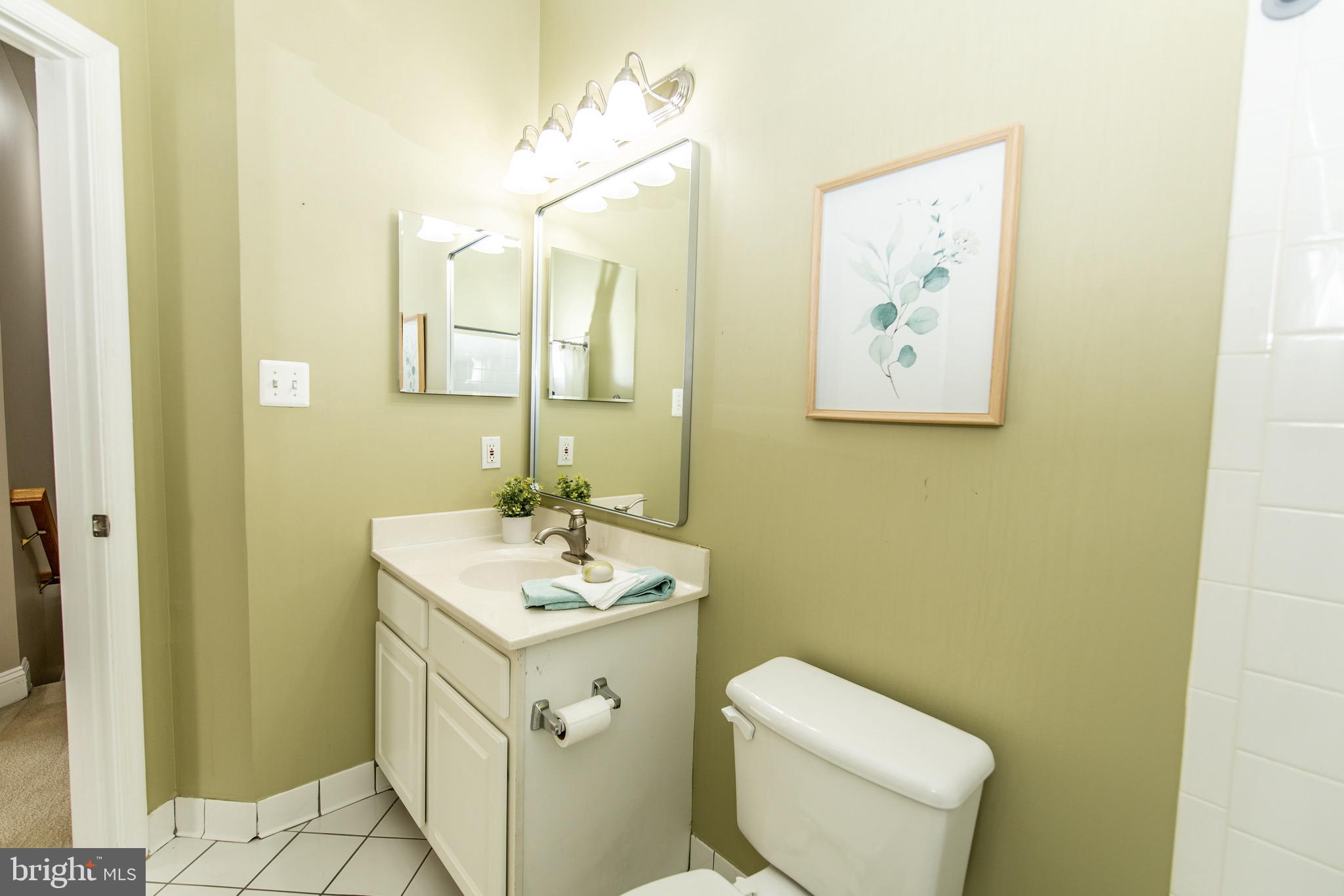2109 Clark Place Silver Spring, MD 20910 - Photo 29 of 49 Bathroom 2