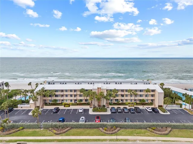 $849,000 | 3400 Gulf Boulevard, Unit 105, Belleair Beach, FL 33786