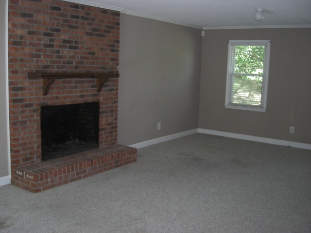 622 A Spearman Road Pelzer, SC 29669 - Photo 5 of 9