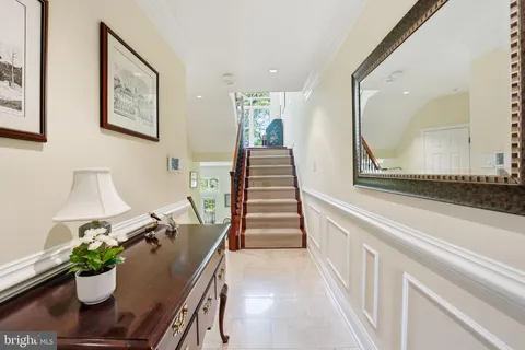 $1,699,000 | 1553 22nd Street North, Arlington, VA 22209