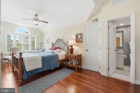 $1,699,000 | 1553 22nd Street North, Arlington, VA 22209